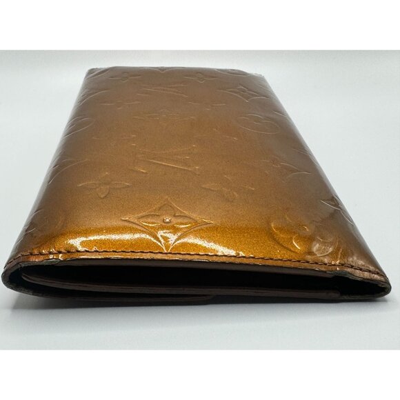 Louis Vuitton Monogram Vernis Cuir Verni Wallet In Shimmering Gold - Picture 4 of 14